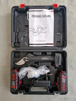 Zahradní nůžky akumulátorové