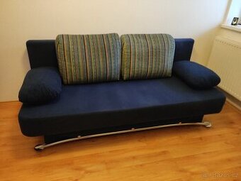 Rozkládací pohovka s úložným prostorem