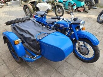 Ural,Dněpr IMZ se sidecar 650