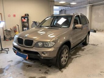 BMW X5 3.0d 160kW xDrive,Tažné,Webasto,Bez koroze.