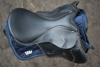 Všestranné sedlo Wembley