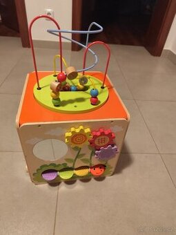 Interaktivní hračka od 6 mesiců do 3 let - 1