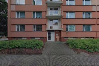 Pronájem bytu 1+1 velký 40 m2 + sklep 2m2  od 16.3.2026