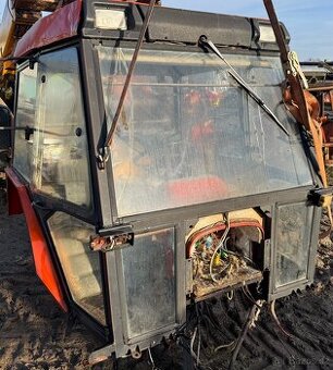 Kabina zetor 63,53,73,43,3320/40