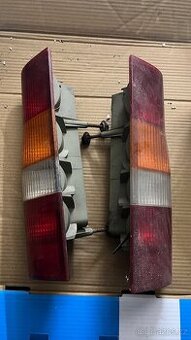 Zadní světla Ford Transit 100 T280