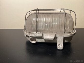 Nástěnné/stropní světlo