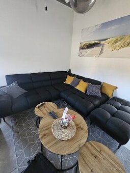 Sedací souprava s elektrickým posuvem + obří taburet