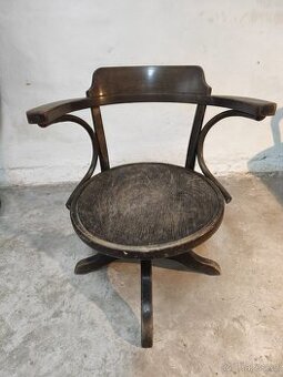 otočná židle Thonet
