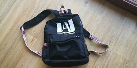 Nádherný batoh / aktovka Anime HERO ACADEMY - téměř nový