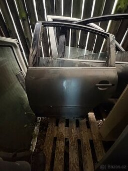 Passat b5.5 levé zadní dveře sedan