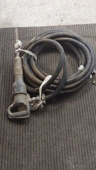 Bourací vzduchové kladivo