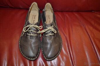 Nové kožené boty zn. Josef Seibel vel.37