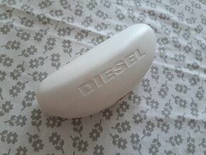 Pouzdro na brýle bílé Diesel