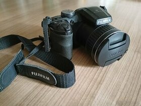 Prodám digitální kompaktní fotoaparát Fujifilm FinePix S4800