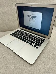 MacBook Air (13palcový, 2017)