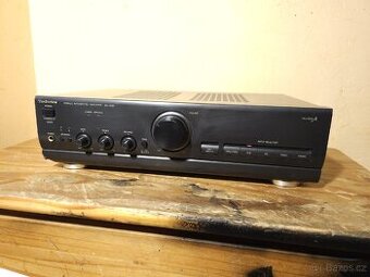TECHNICS SU-V620 HiFi zesilovač