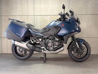 Honda NT 1100 DCT ABS - DPH / SUPER STAV A CENA - 1