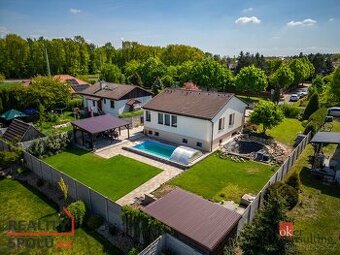 Prodej, domy/rodinný, 218 m2, Fučíkova 260, 53345 Čeperka, P