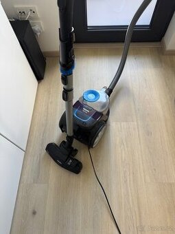 Vysavač PHILIPS 3000