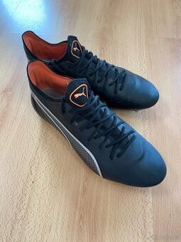 Kopačky Puma King Ultimate FG/AG