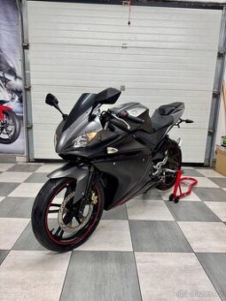 Yamaha YZF-R125 2014 27000KM TOP STAV ZÁRUKA