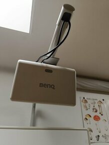 Projektor BenQ + posuvná interaktivní tabule Panasonic - 1