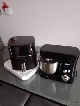 Horkovzdušna friteza a robotický jixer