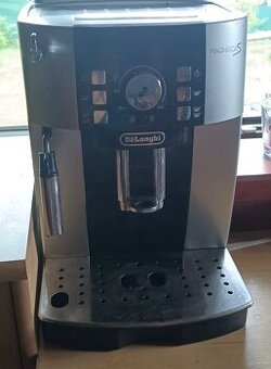 Magnifica s delonghi