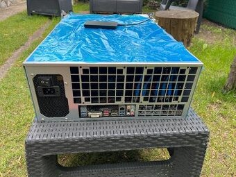Mining rig 5x Radeon VII - 1