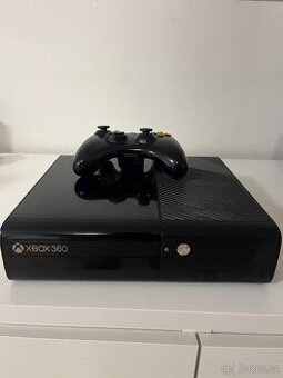 Xbox 360 + 1 Ovladač