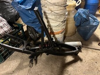 Pitbike rám