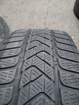 Pirelli 4ks 215/40 r17