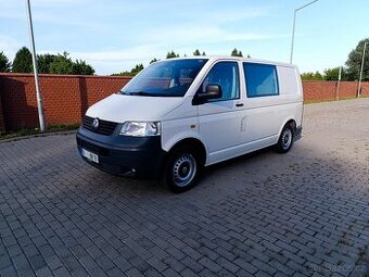 Volkswagen Transporter T5 4x4 6 míst