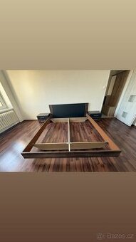 Manželská postel