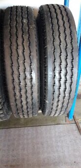Vodící pneu 11.00R20 Pirelli vč. duše a límce