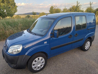 FIAT DOBLO 1,4 BENZÍN 81 0000KM