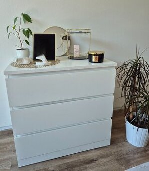 Komoda MALM Ikea, bílá, se 3 zásuvkami 80x78 cm