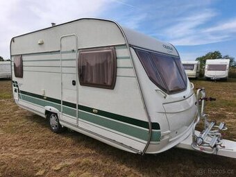 Karavan Chateau 450, mover, solár, předstan
