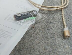 Nabíjecí usb kabel magnetický.