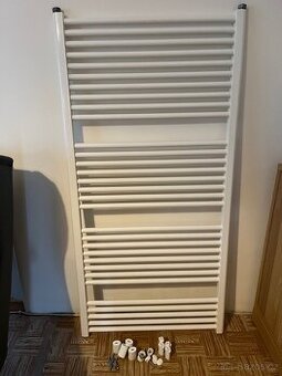 Koralux koupelnovy radiator 75cmx150cm .