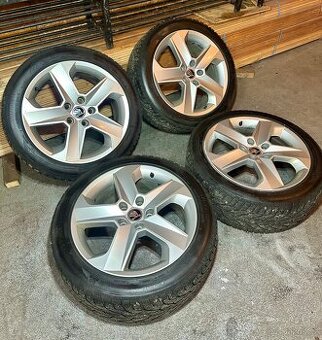 ALU Kola ŠKODA 5x112 R17 DORADO Zimní Pneu 225/45/17