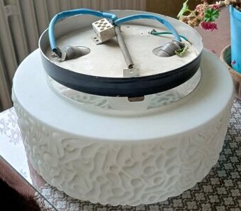 Designové stropní světlo