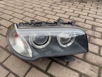 Přední pravý světlomet xenon bmw x3 e83