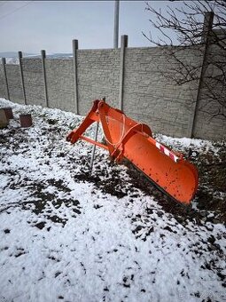 Radlice na sníh za traktor