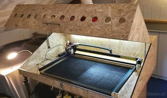 Laser Neje 3 Max s kompletním vybavením a boxem