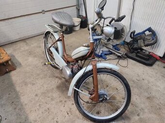 stadion s11 usak s kartickou mozna S1 rok 1958. simson