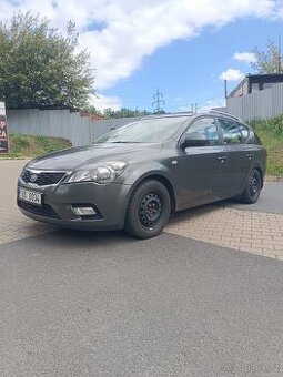 Kia Cee´d 2010 1.6CRDi 85kw