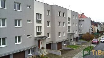 Prodej bytu 2+1 72 m², podíl na zahradě, Olomouc - Lazce