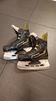 Dětské brusle Bauer Supreme Y12