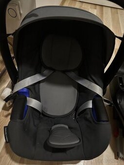 Vajíčko + isofix značka britax romer